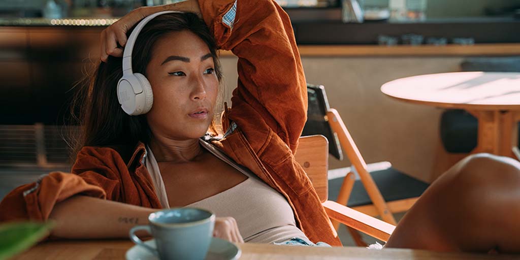 JBL Tune 520 Wireless Headphone